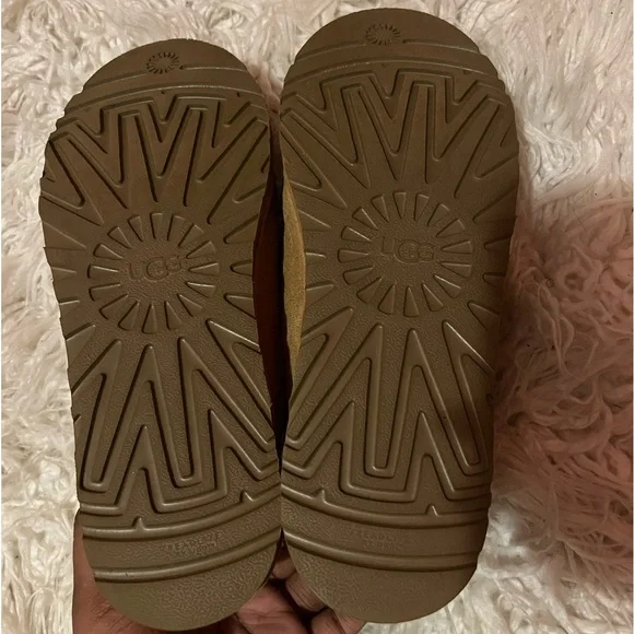 UGG Tasman Slippers